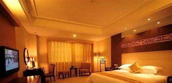 פנגואנג Junyuan Huatian Hotel - Huaihua מראה חיצוני תמונה